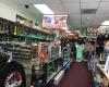 13 Smokes And Vape (Smoke Shop)