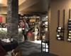 Vine Wine Shop & Lounge