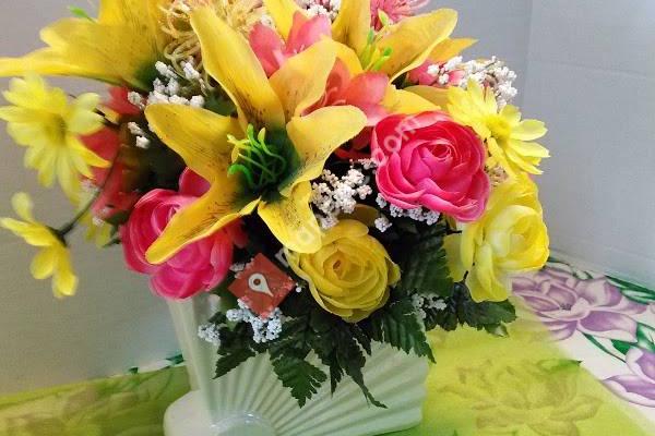 A Royal Bloom Flowers & Gifts