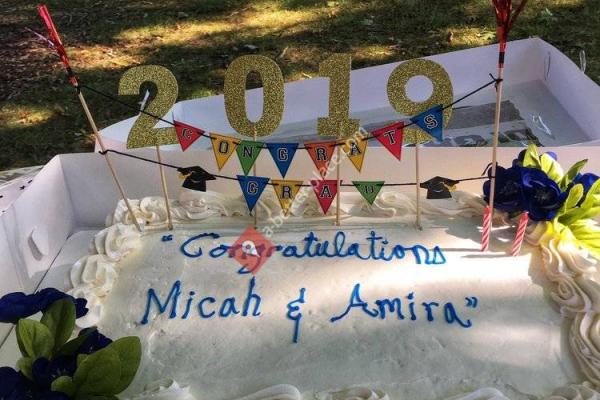 A Touch Of Luv, Cakes by Shawna