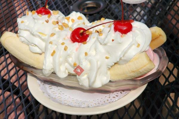 Al's Cafe & Creamery