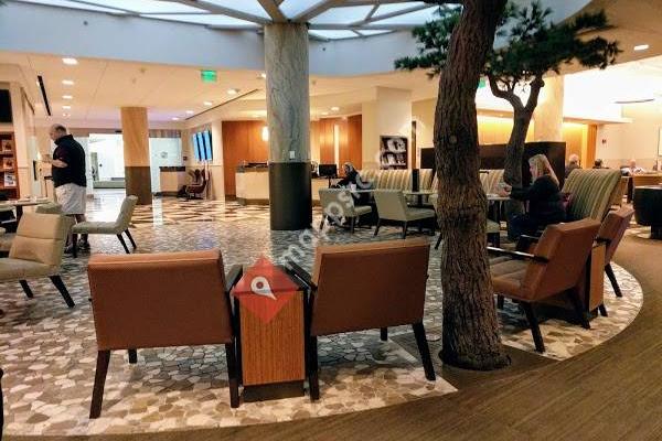 American Airlines Admirals Club