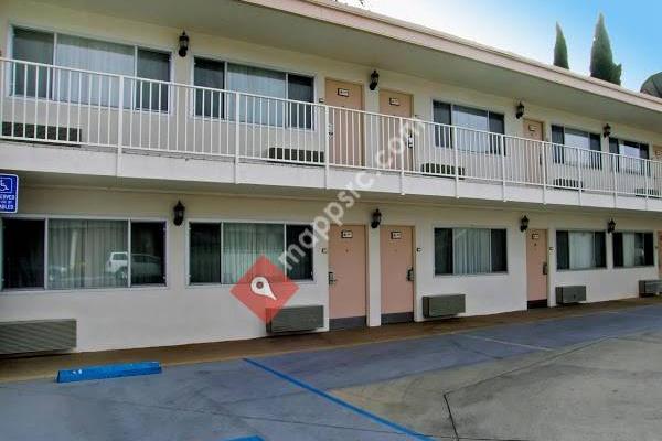 Americas Best Value Inn Visalia