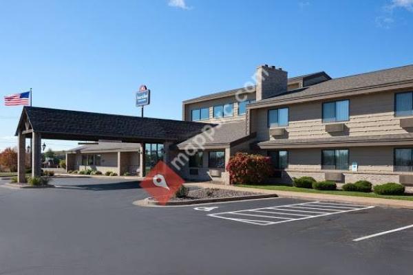 AmericInn Hotel & Suites Eau Claire