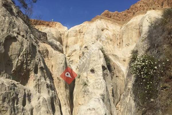 Annie's Canyon Trail