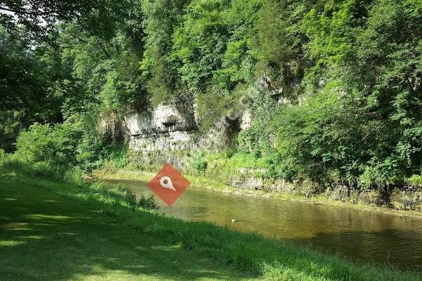 Apple River Canyon State Park