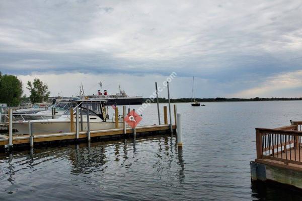 Arthur Street Waterfront