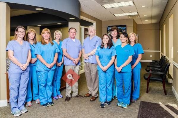 Associates of Dentistry: McGinty & Charles DDS