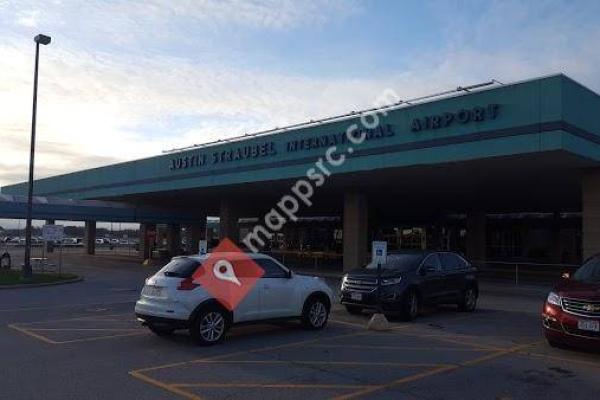 Austin Straubel International Airport Parking