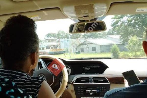 B & J Aluminum Windows