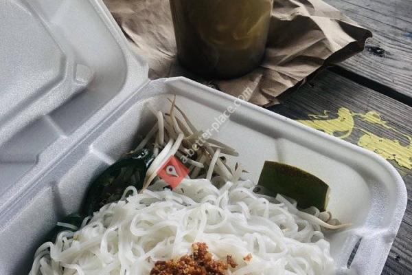 Bangkok Thai and Pho 911