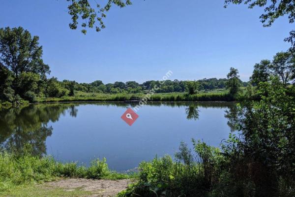 Barbara Key Park / The Fen / Dome Hill