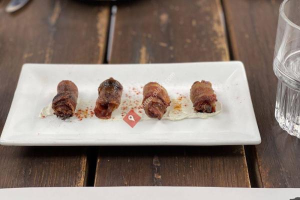 Barcelona Wine Bar RiNo