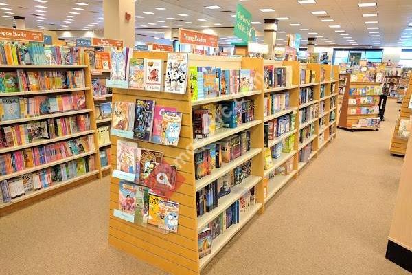 Barnes & Noble