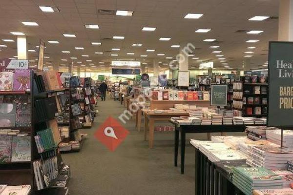 Barnes & Noble