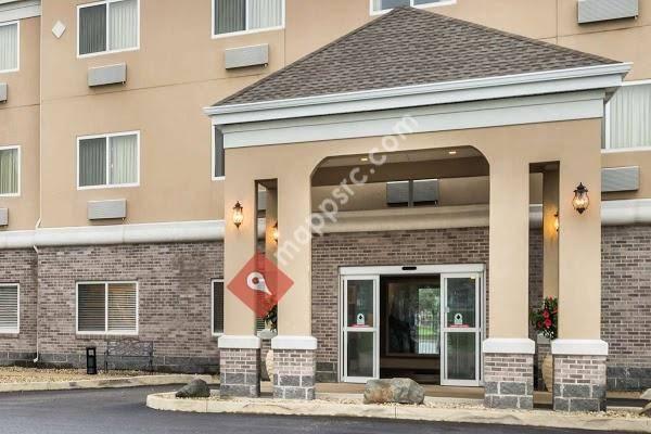 Baymont Inn & Suites Indianapolis Northeast
