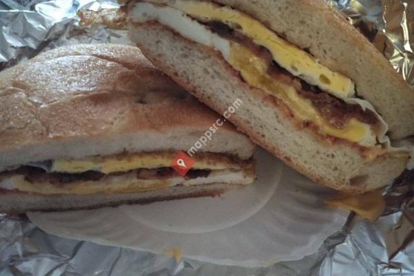 Bergenfield Deli and Grill