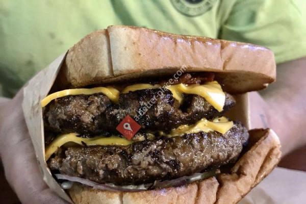 Best Burger Barn - Denison