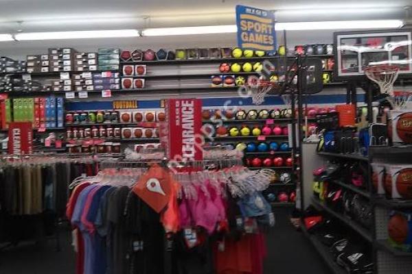 Big 5 Sporting Goods - Petaluma