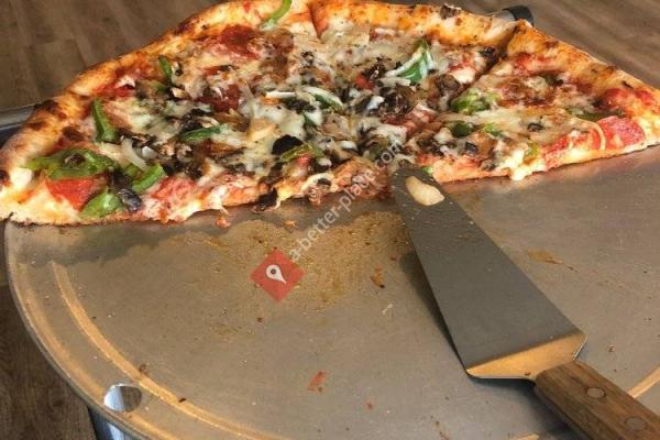 Big Sal's Pizzeria & Restaurant