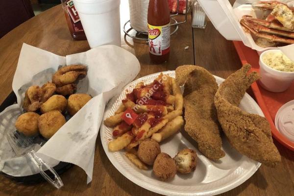 BIG T’S Seafood Restaurant