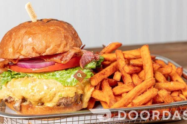 Billy & Pete's Burger Bar