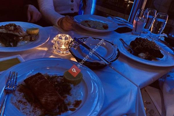 Blu Restaurant & Bar