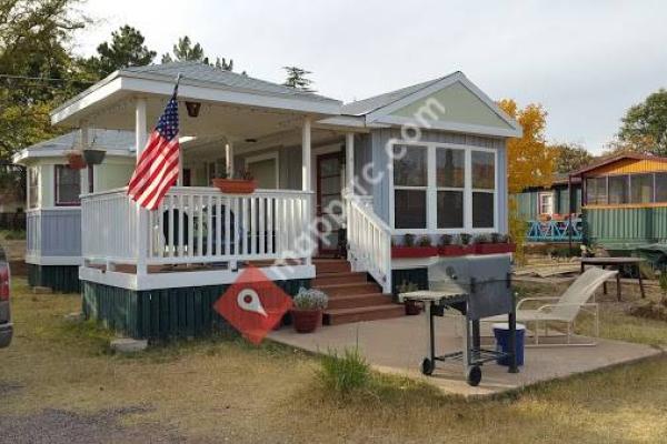 Blue Moon Bungalows