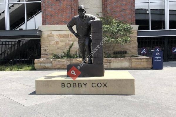 Bobby Cox Statue