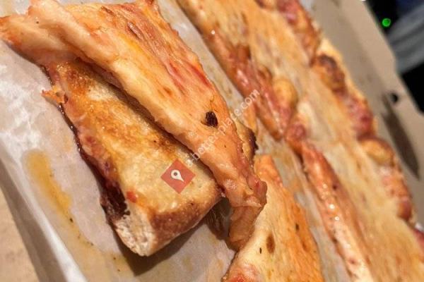 Bully's Sports Bar & Grill