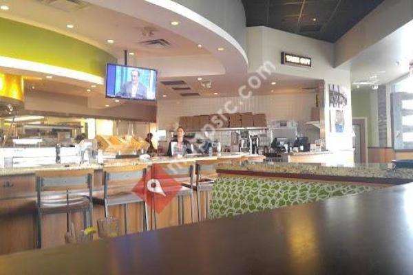 California Pizza Kitchen at Rossmoor Center