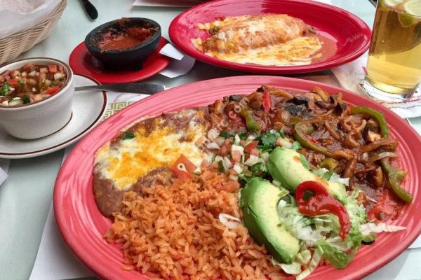 Carlos Mexican and Seafood Restaurante