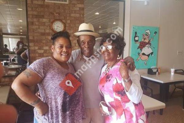 Carolina Bbq & Chicken