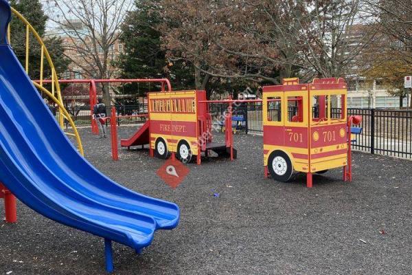 Caroline Freeland Urban Park