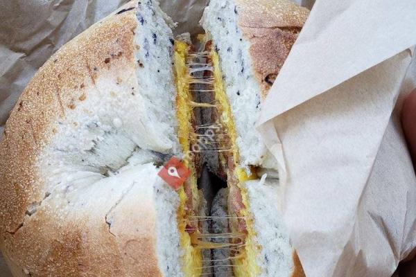 Cassidy’s Corner Cafe