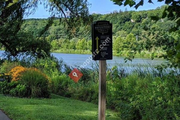 Cayuga Waterfront Trail