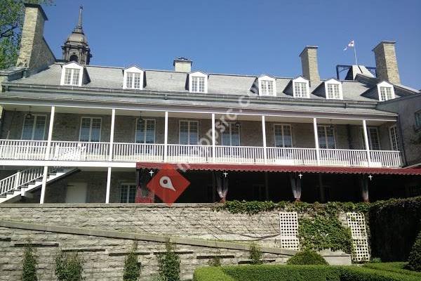 Château Ramezay - Historic Site and Museum of Montreal