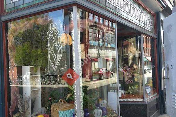 Cindy Esser's Floral Shop