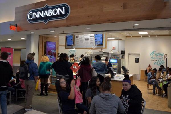 Cinnabon