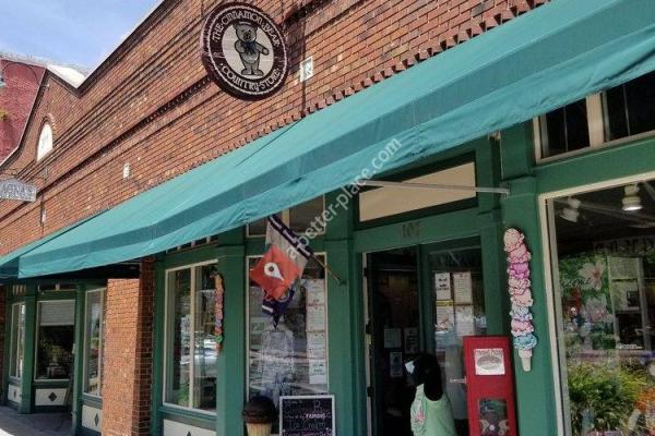 Cinnamon Bear Country Stores