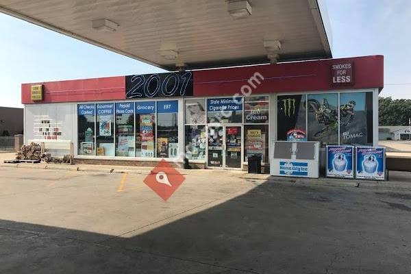 CITGO gas station and FOOD MART