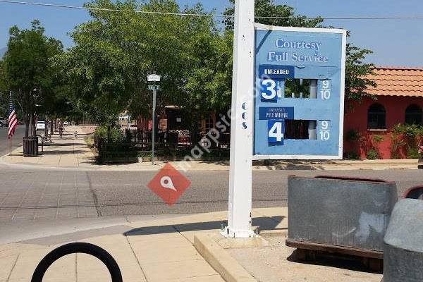 Clarkdale Classic Gas Station