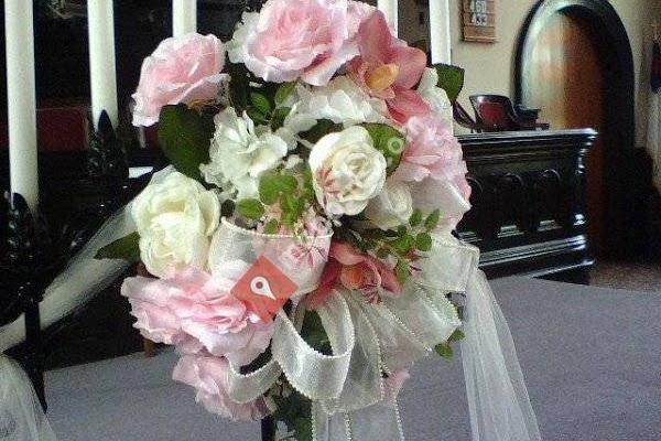 Colwell Flower Shop & Wedding