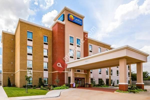 Comfort Inn & Suites Newcastle - Oklahoma City