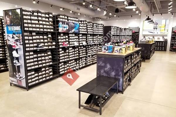 Converse Factory Store