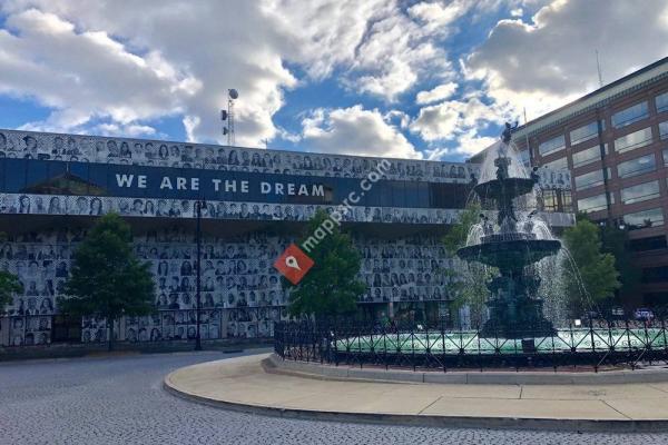 Court Square Fountain