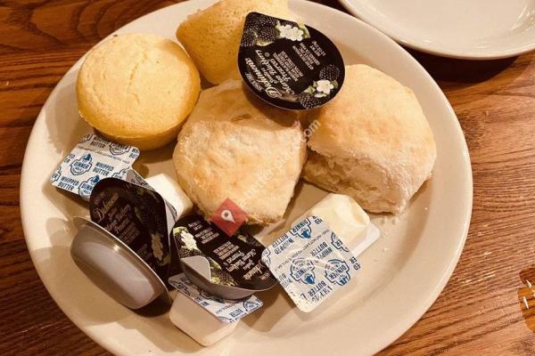 Cracker Barrel Old Country Store