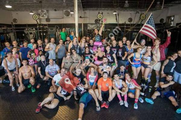 CrossFit Fort Lauderdale Powered by Muscle Farm