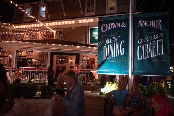 Crown & Anchor