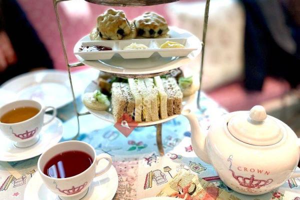 Crown & Crumpet Tea Salon